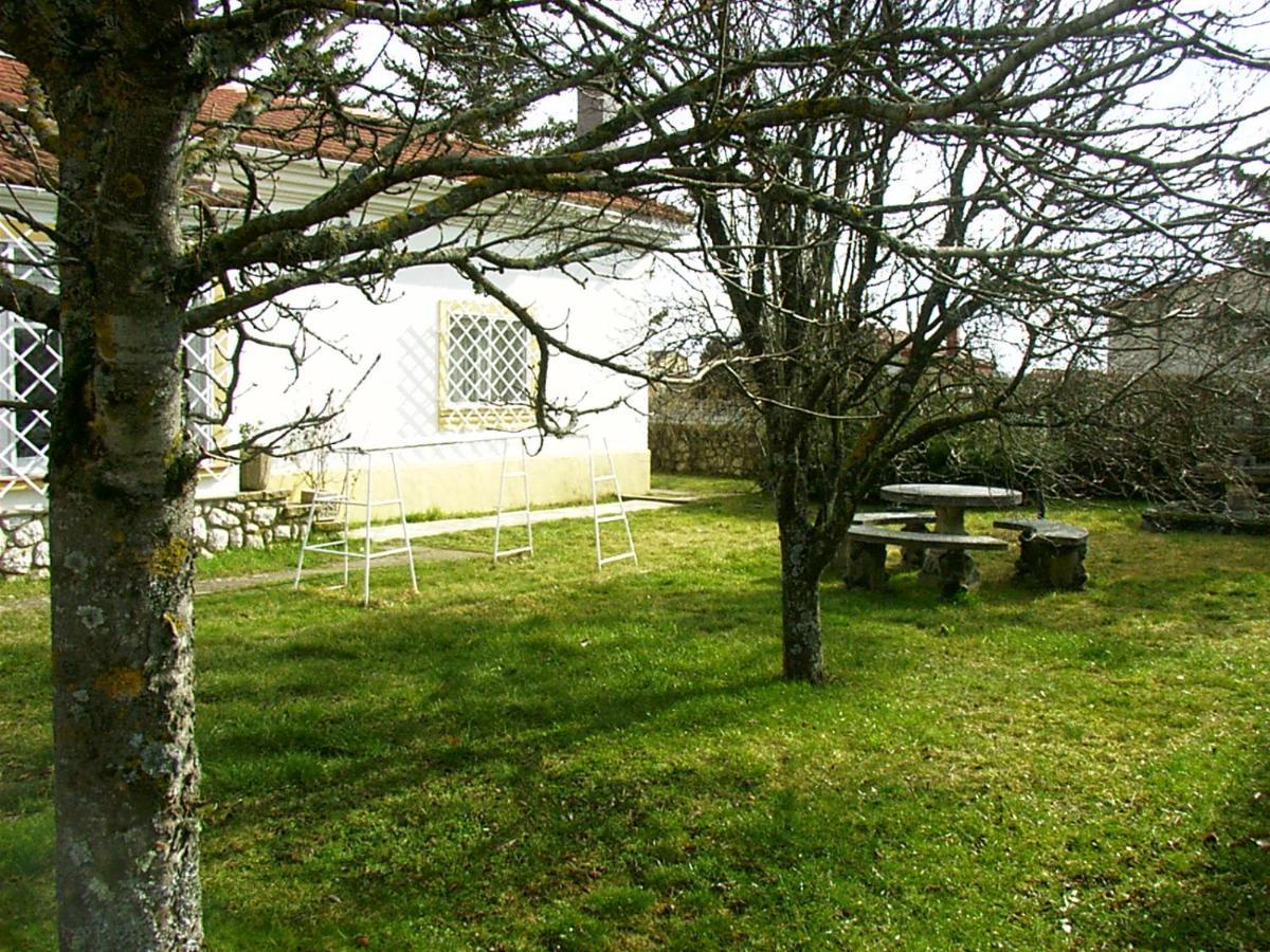 El Uncar Vila Castrejon de la Pena Exterior foto