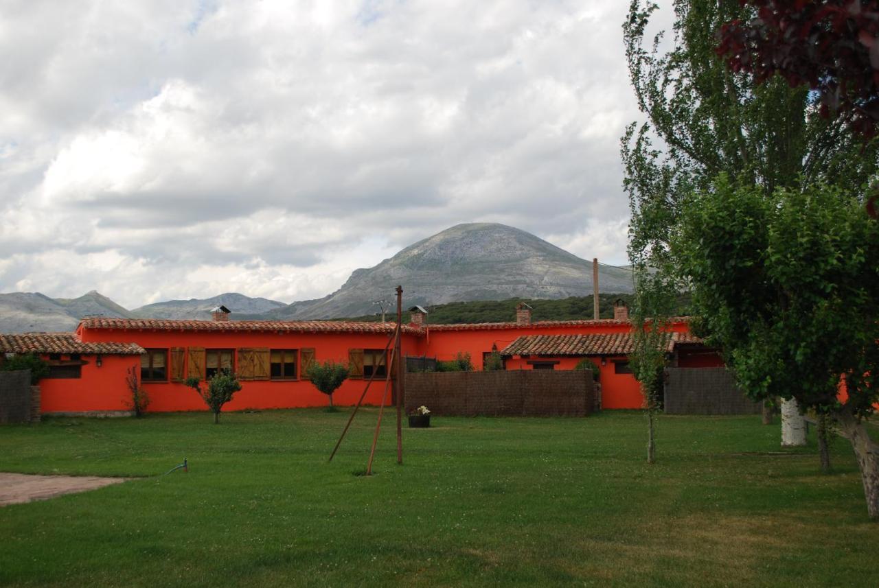 El Uncar Vila Castrejon de la Pena Exterior foto